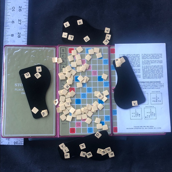 Pink Scrabble Game Case - Picture 9 of 10